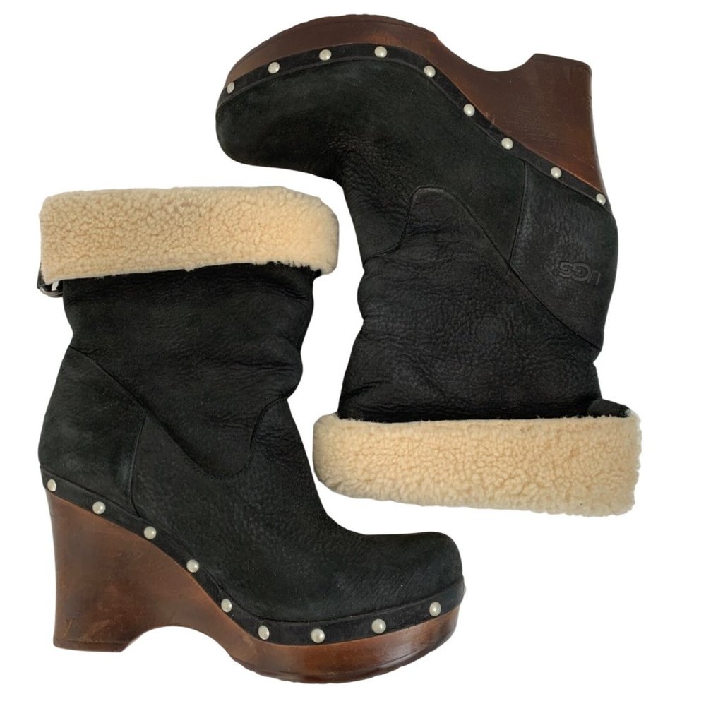 UGG Carnegie Black Suede & Shearling Lined Boots Size 9 1001317 Stud 6809